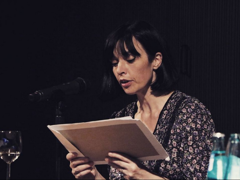 Doireann Ní Ghríofa im Literaturforum.