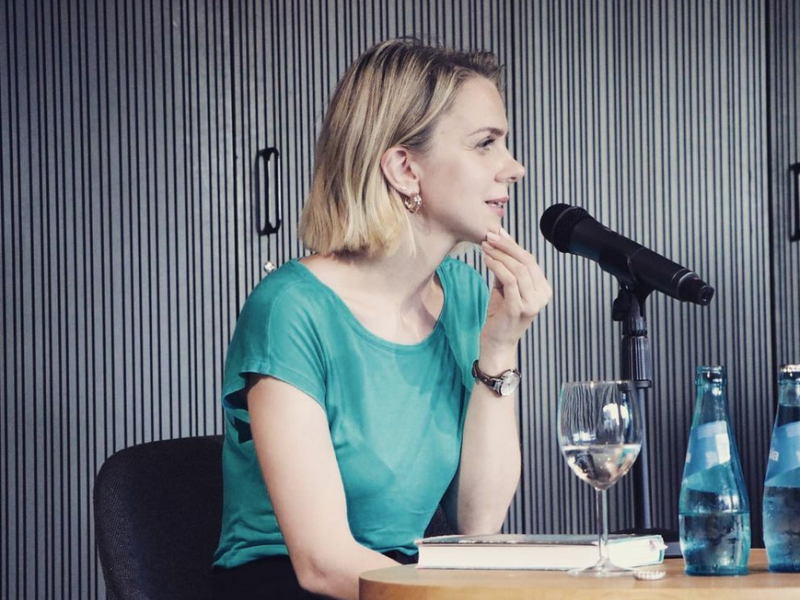 Susanne Gregor liest.