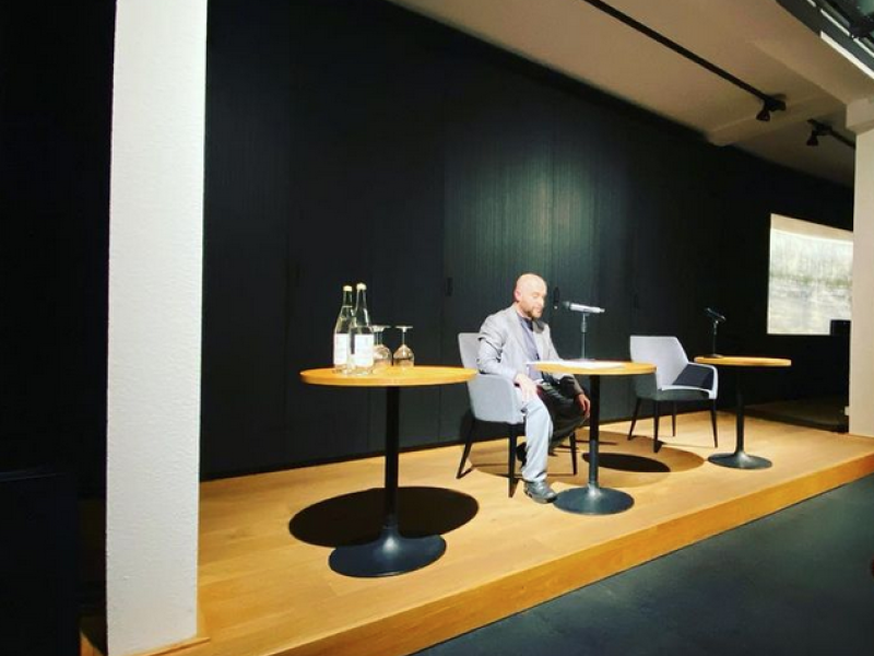 Yevgeniy Breyger im Literaturforum.
