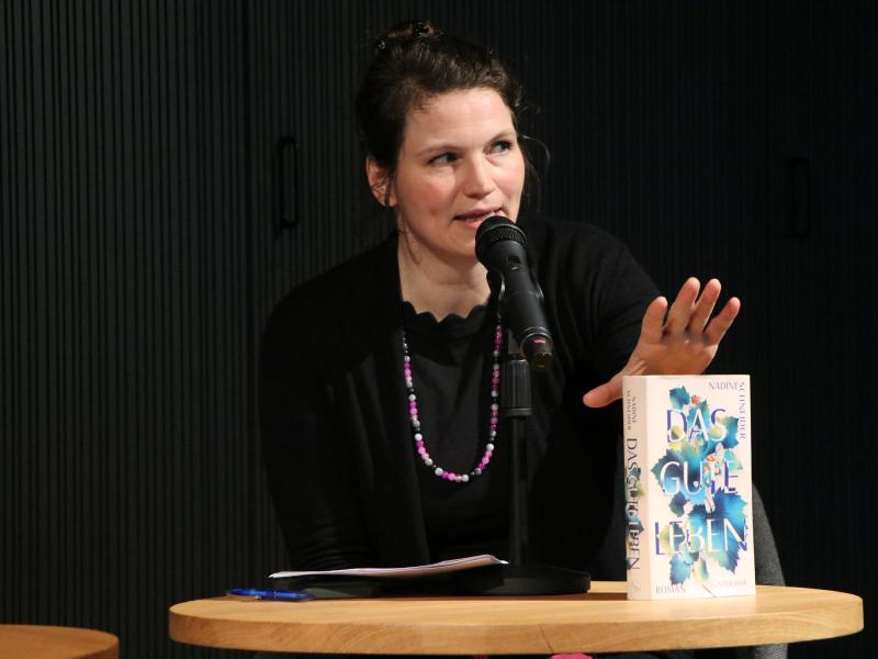 Moderatorin Andrea Geißler