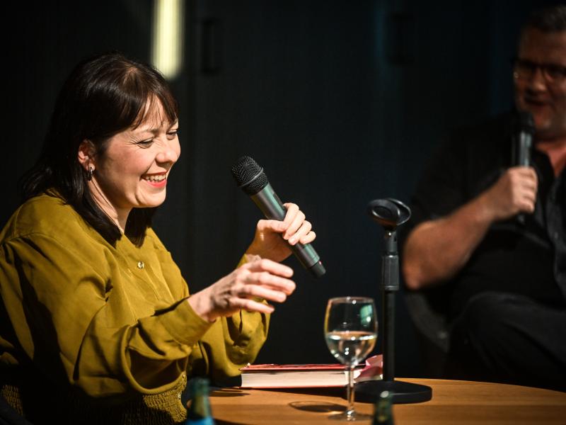 Dana von Suffrin im Literaturforum